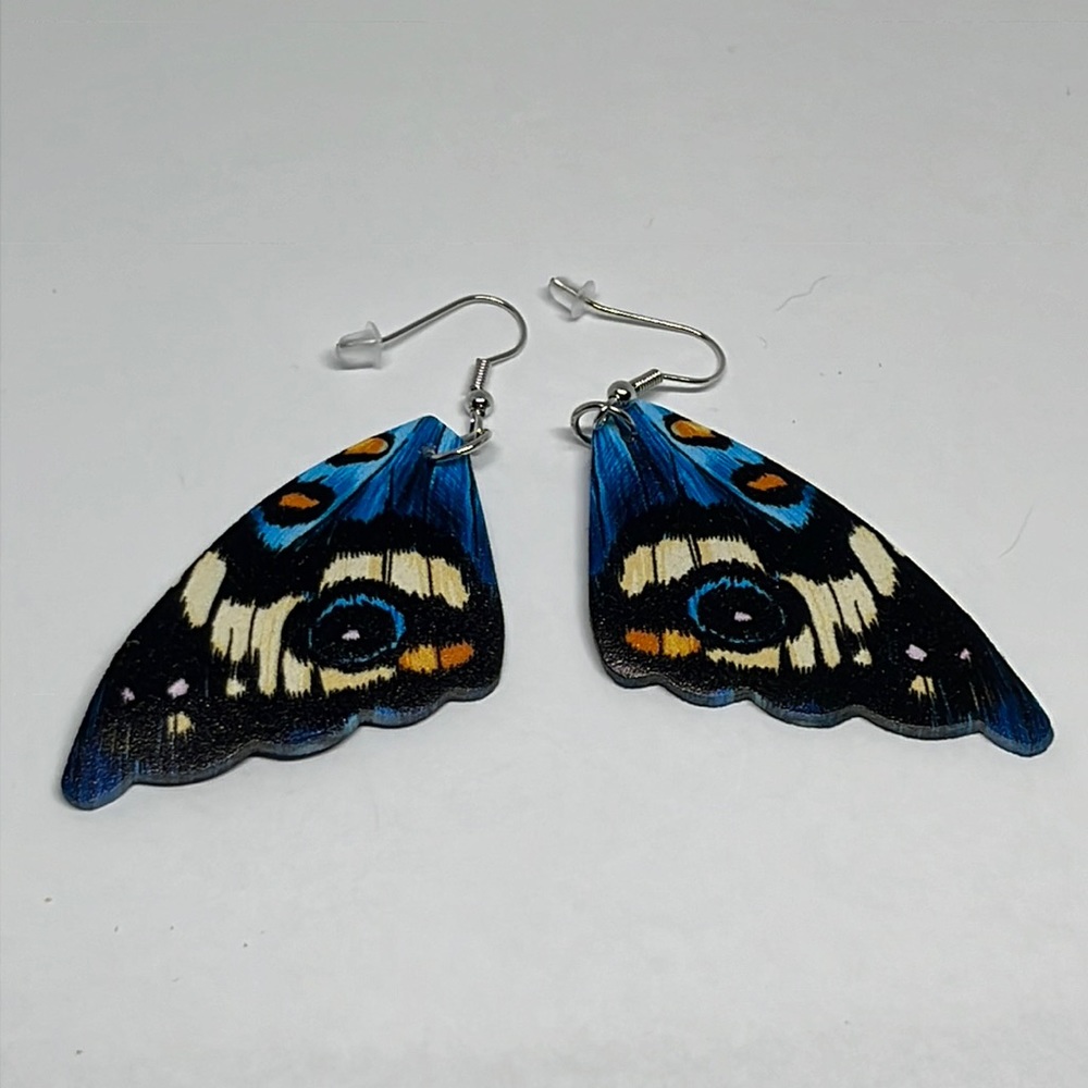 Earrings butterfly wings‎